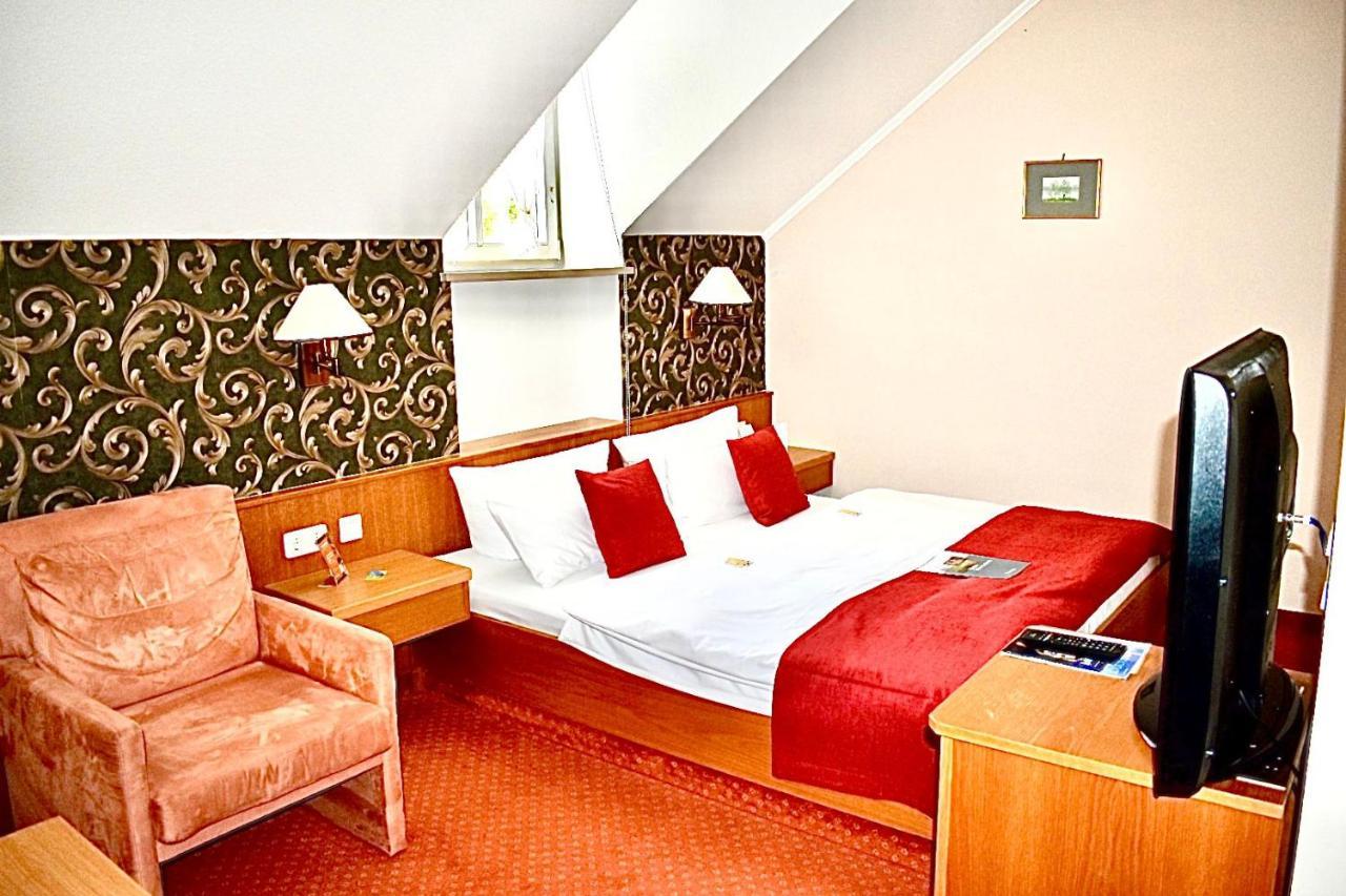 Hotel Landschloss Ernestgruen Neualbenreuth