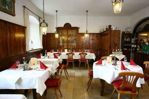 Landschloss Ernestgruen Hotel 3*